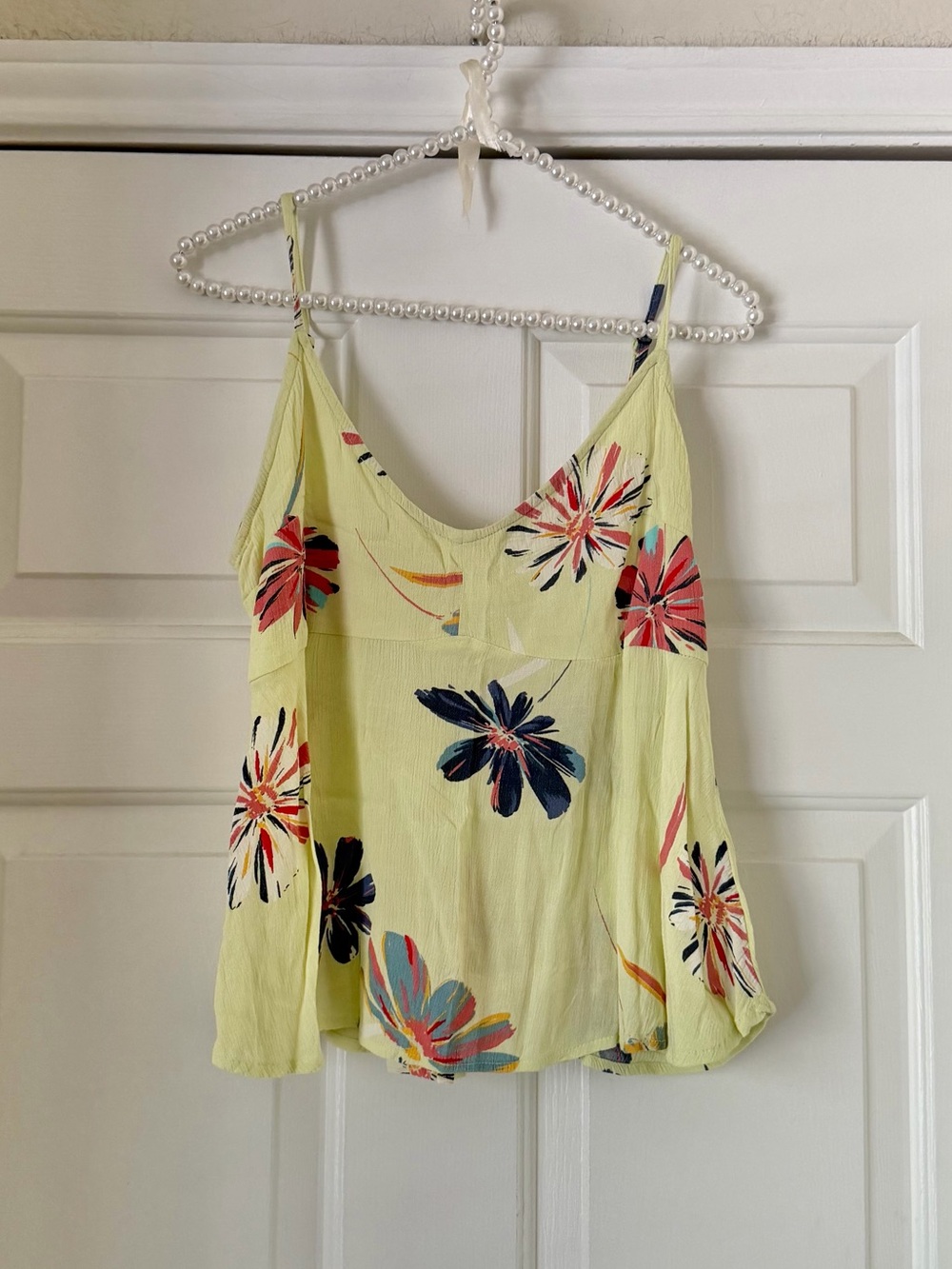 O’Neil Lettuce Green Multi Color Floral Sleeveless Peplum Top